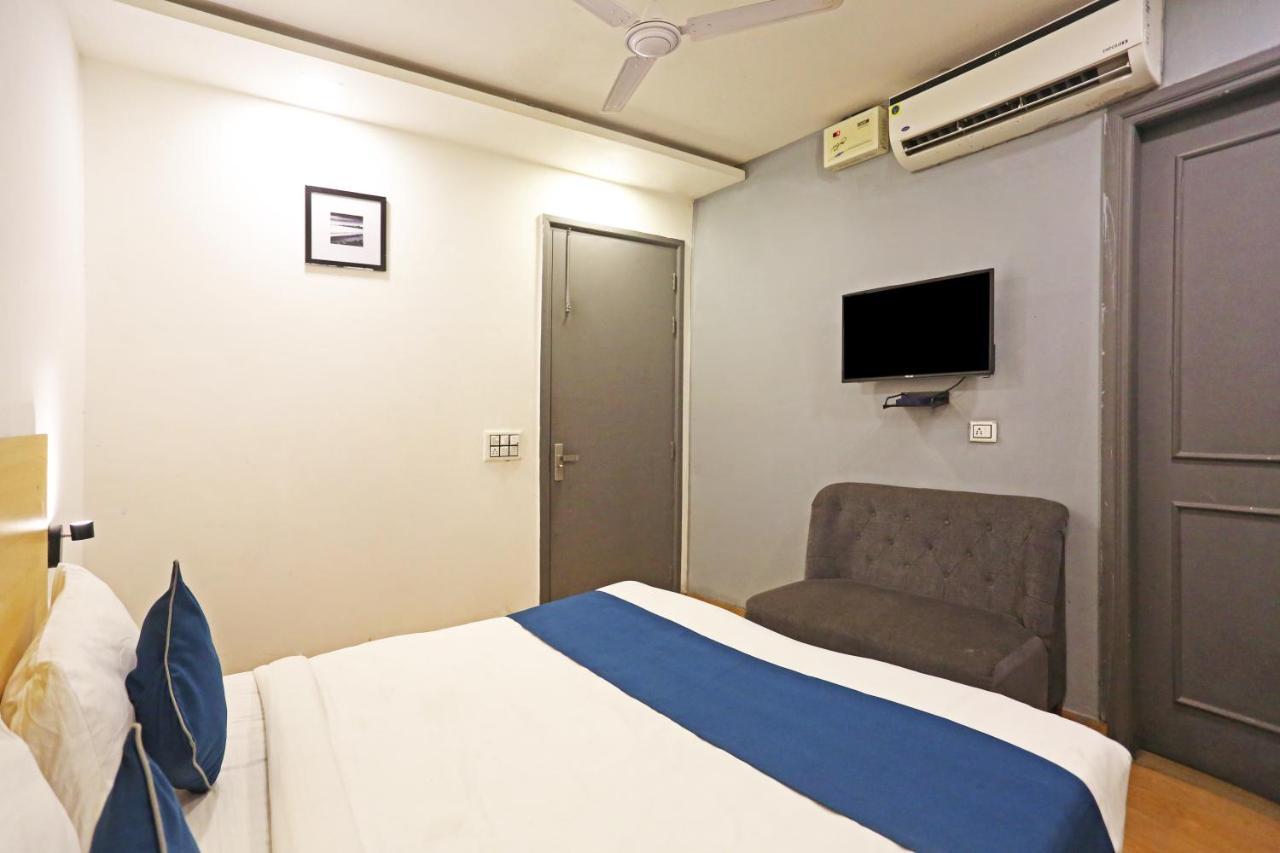 Hotel Raaso Inn Rohini Sec-16 By Arrow Δελχί Εξωτερικό φωτογραφία